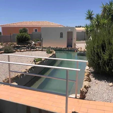 Villa Casa Oasis - Paraiso Na Terra Tunes
